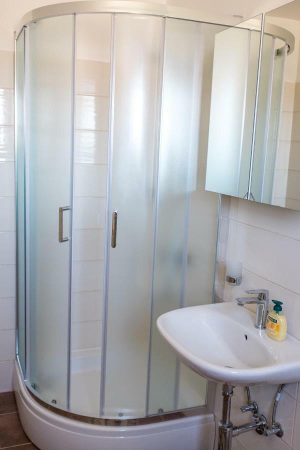 Apartment Sv. Marak ริซิกา ภายนอก รูปภาพ